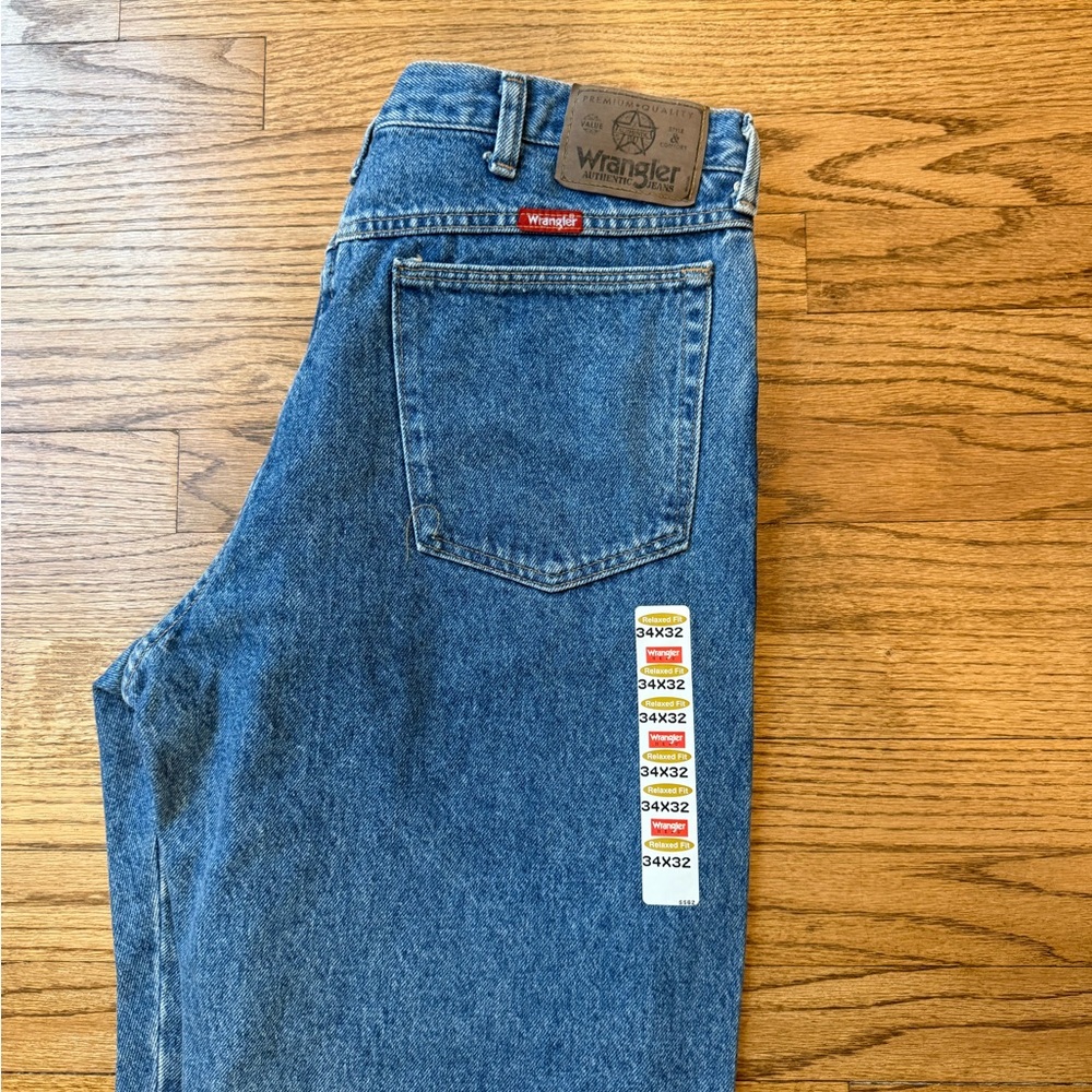 Wrangler Men's Classic Denim Jeans 34X32